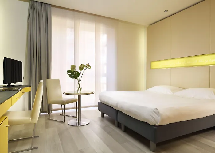 Centro 4*
