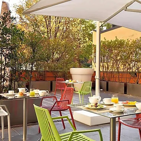 Centro 4*