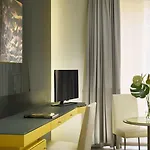 Ξενοδοχείο Centro 4*