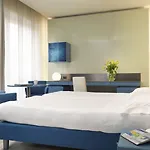 Centro Ξενοδοχείο Μπολόνια