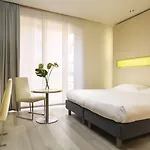 Centro 4*