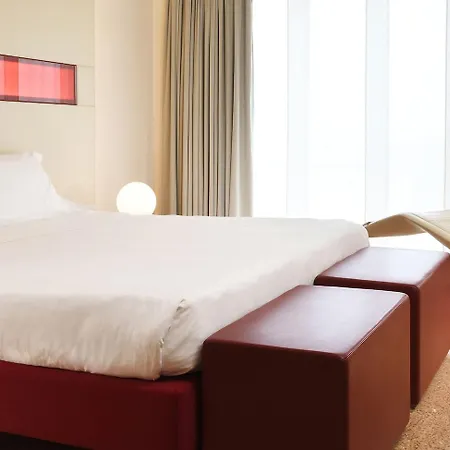 Unahotels Centro Hotel 4*