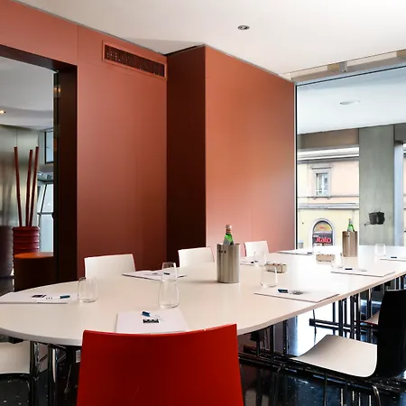 Unahotels Centro Hotel 4*