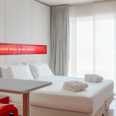 Unahotels Centro Hotel 4*